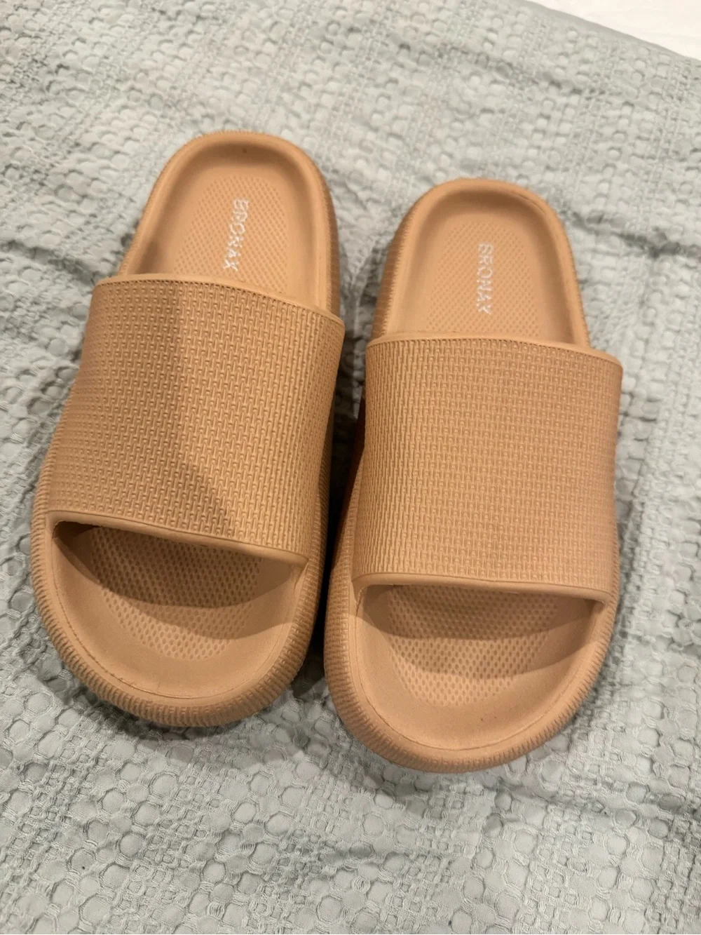 Eromax Women’s Slide Sandals in Peach Nude